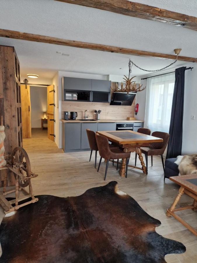 Fewo'S Und Apartment'S Schoeneck ดาวอส ภายนอก รูปภาพ